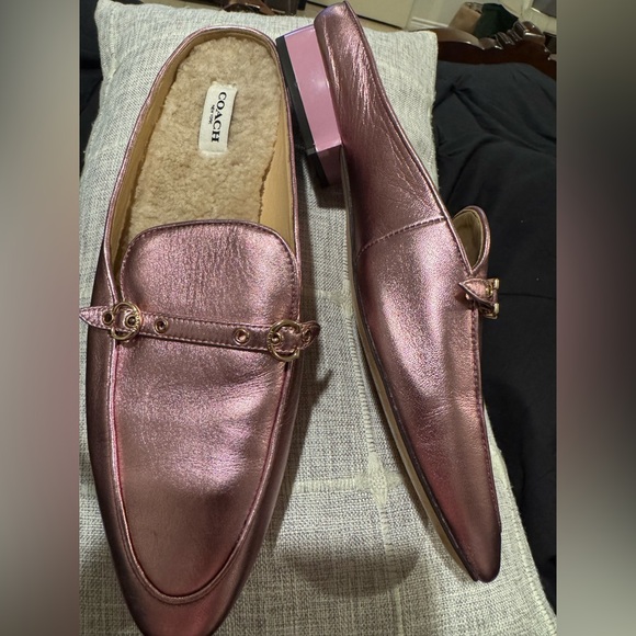 Coach Irene Shearling Metallic Pink
Leather Mules size 9.5 - Picture 7 of 11
